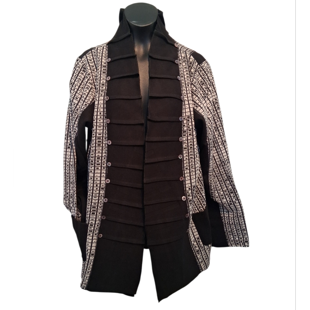 NEW! Parsley & Sage XL  Black and White Patterned Long Sweater / Cardigan 4122 - Picture 2 of 8